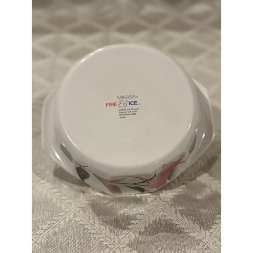 Vtg Mikasa Fire & Ice Silk Flowers Covered Casserole Dish 80's Glass Lid AA009